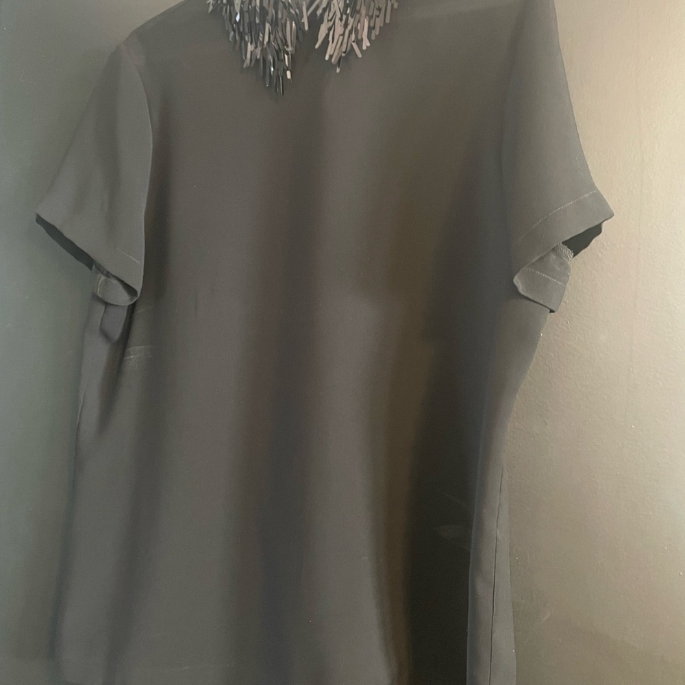 Chic Black Short Sleeve Top